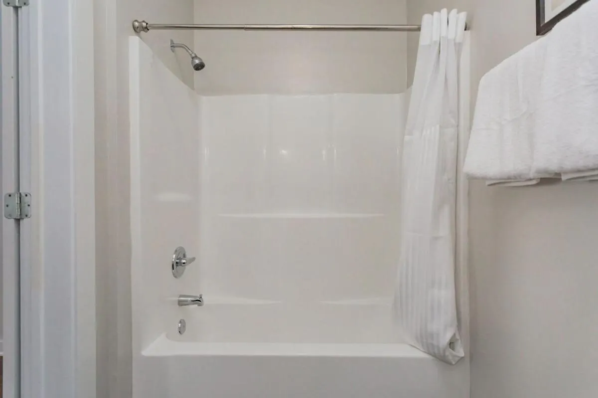 נאשוויל Two Cozysuites Classy Music Row Condos W Parking דירה